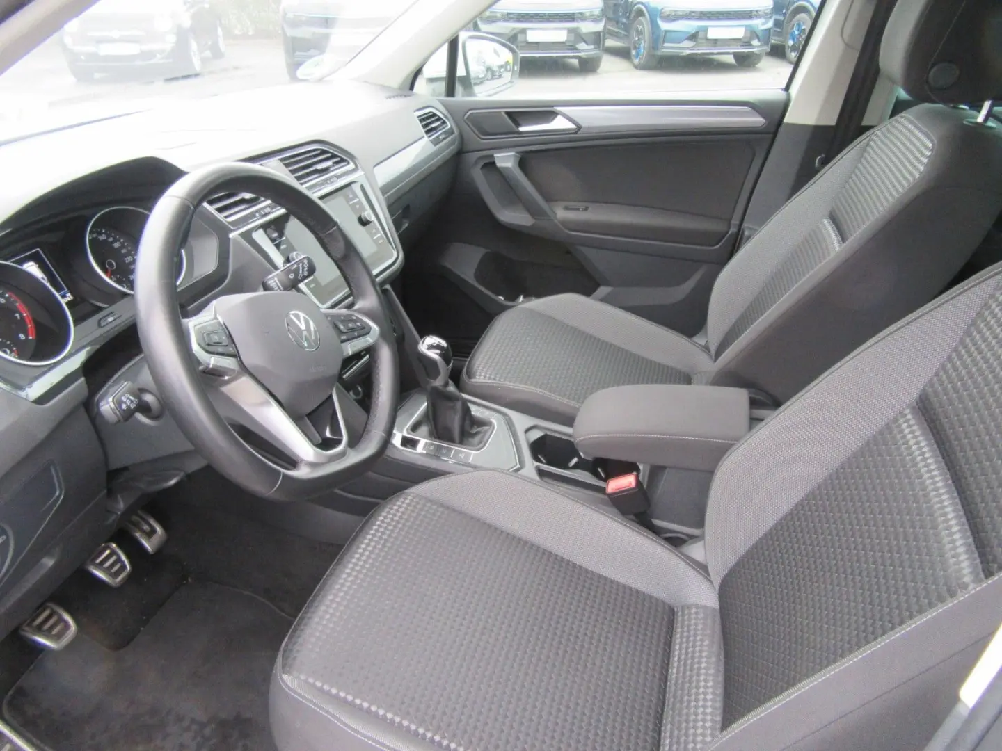 Tiguan Aktive 1.5 NAVI  LED