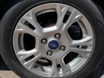 Ford Fiesta 2013 1.0L Benzină