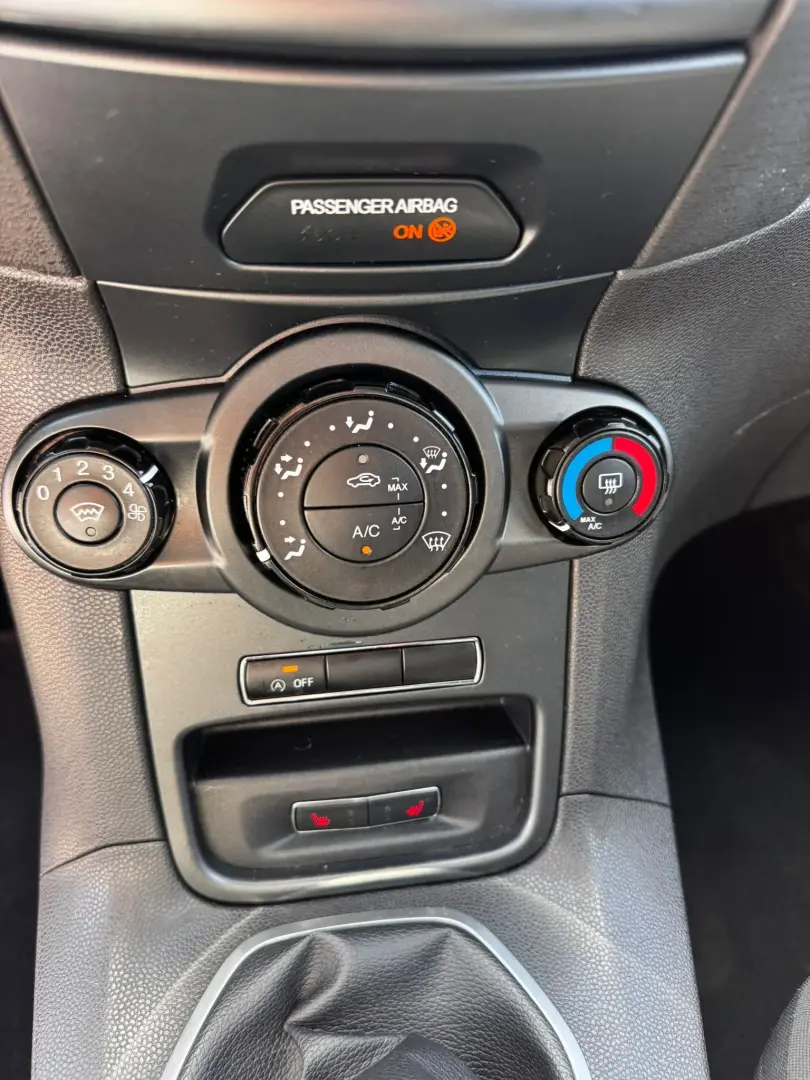 Ford Fiesta 2013 1.0L Benzină