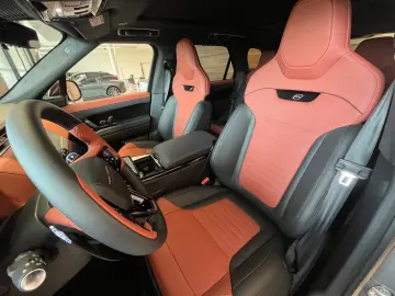 Land Rover Range Rover Sport SV Ediția a doua