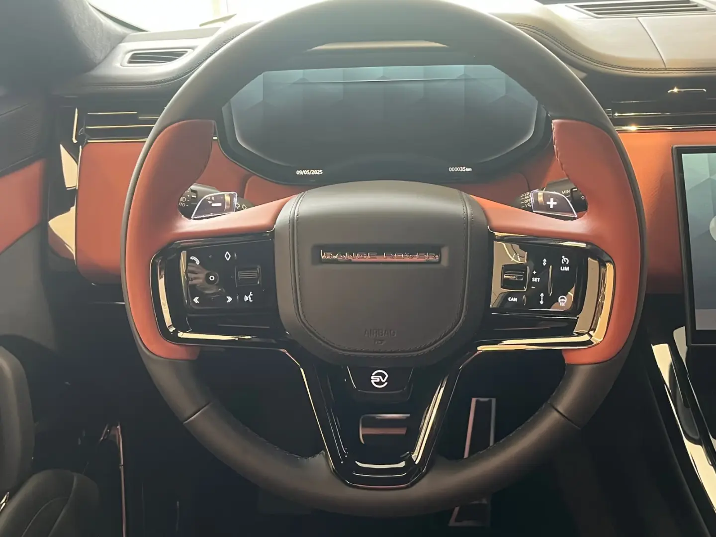 Land Rover Range Rover Sport SV Ediția a doua