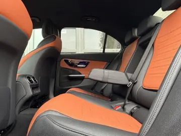 C 300e 9G 3x AMG SPORT LEDER KAMERA MBUX LED 18'