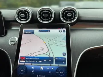 C 300 e AVANTGARDE NIGHT PANO KAMERA DISTRONIC