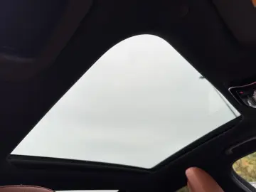 C 300 e AVANTGARDE NIGHT PANO KAMERA DISTRONIC