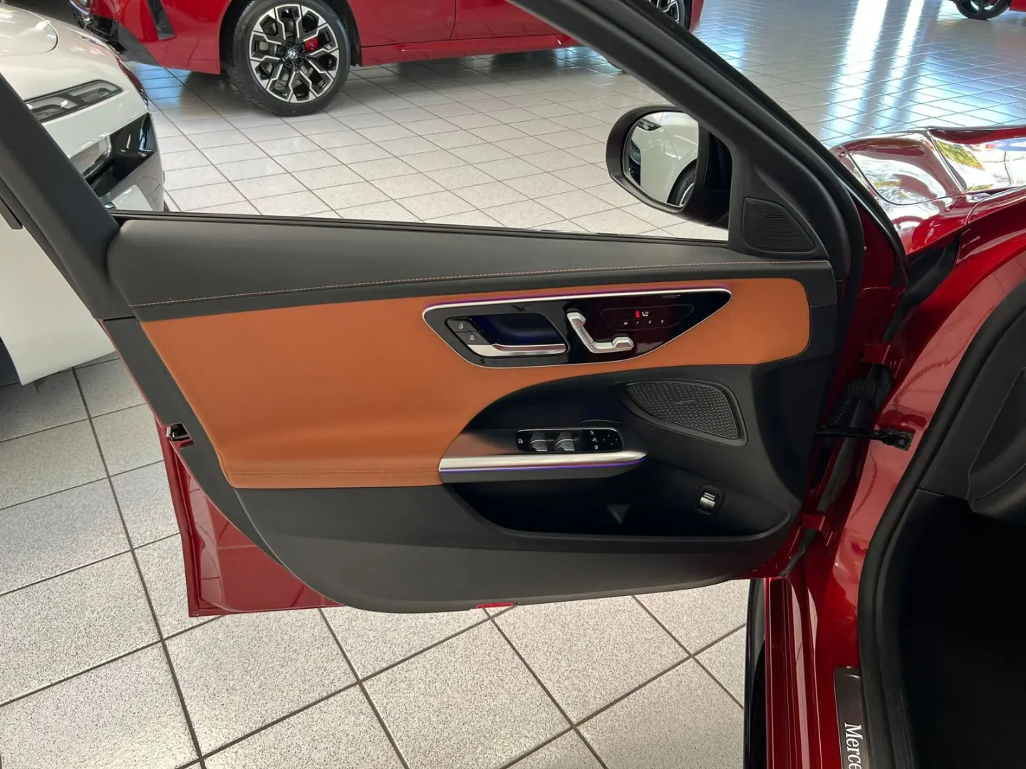 C 200 4Matic AMG Leder Keyless Park-Paket Kamera