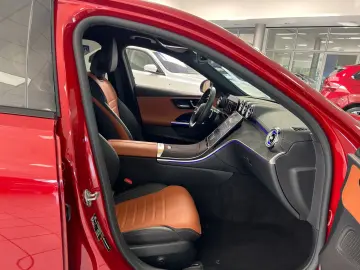 C 200 4Matic AMG Leder Keyless Park-Paket Kamera