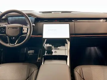 Land Rover Range Rover Sport SV EditionDouă
