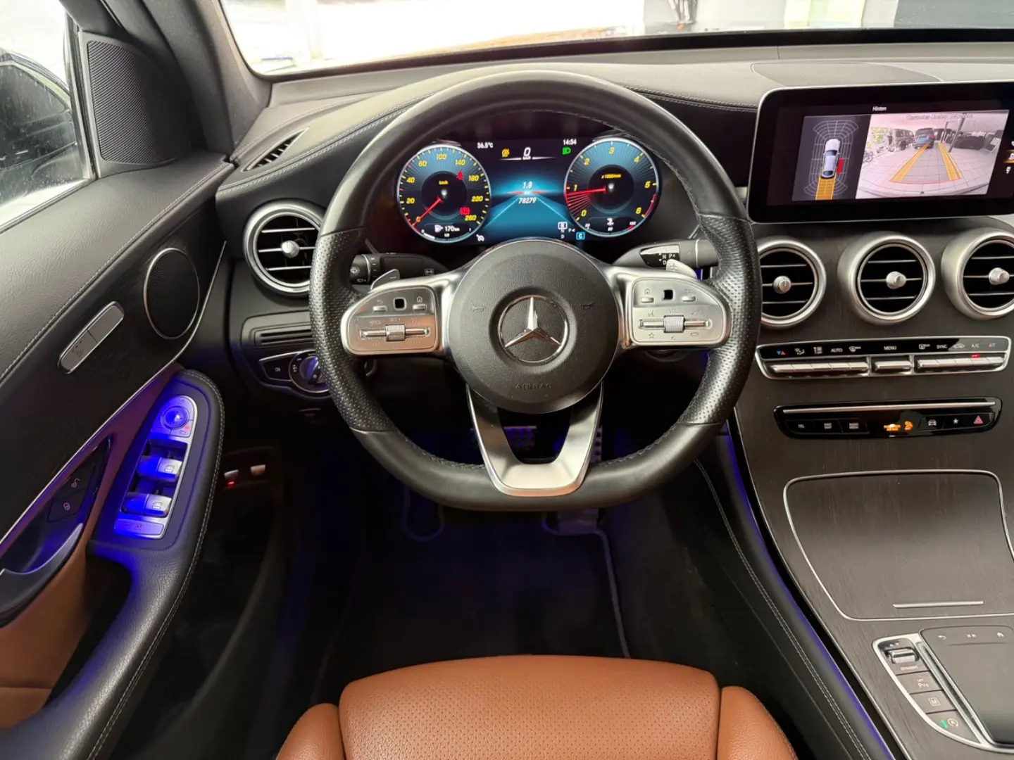 GLC 220d 4M Coupe AMG KAMERA MBEAM CARPLAY AHK