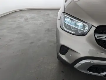 GLC 300d 4Matic Exclusive LED NAVI LEDER ACC SHZ