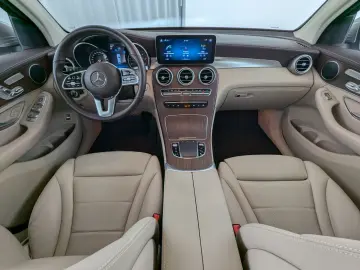 GLC 300d 4Matic Exclusive LED NAVI LEDER ACC SHZ