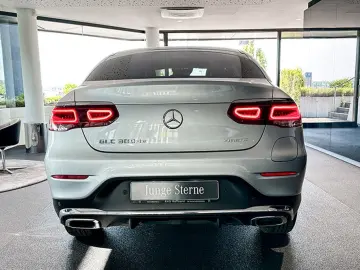 GLC 300 de 4M AMG LED AHK MBUX DISTRONIC HEADUP