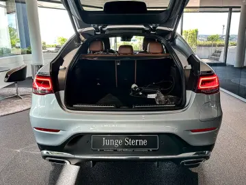 GLC 300 de 4M AMG LED AHK MBUX DISTRONIC HEADUP