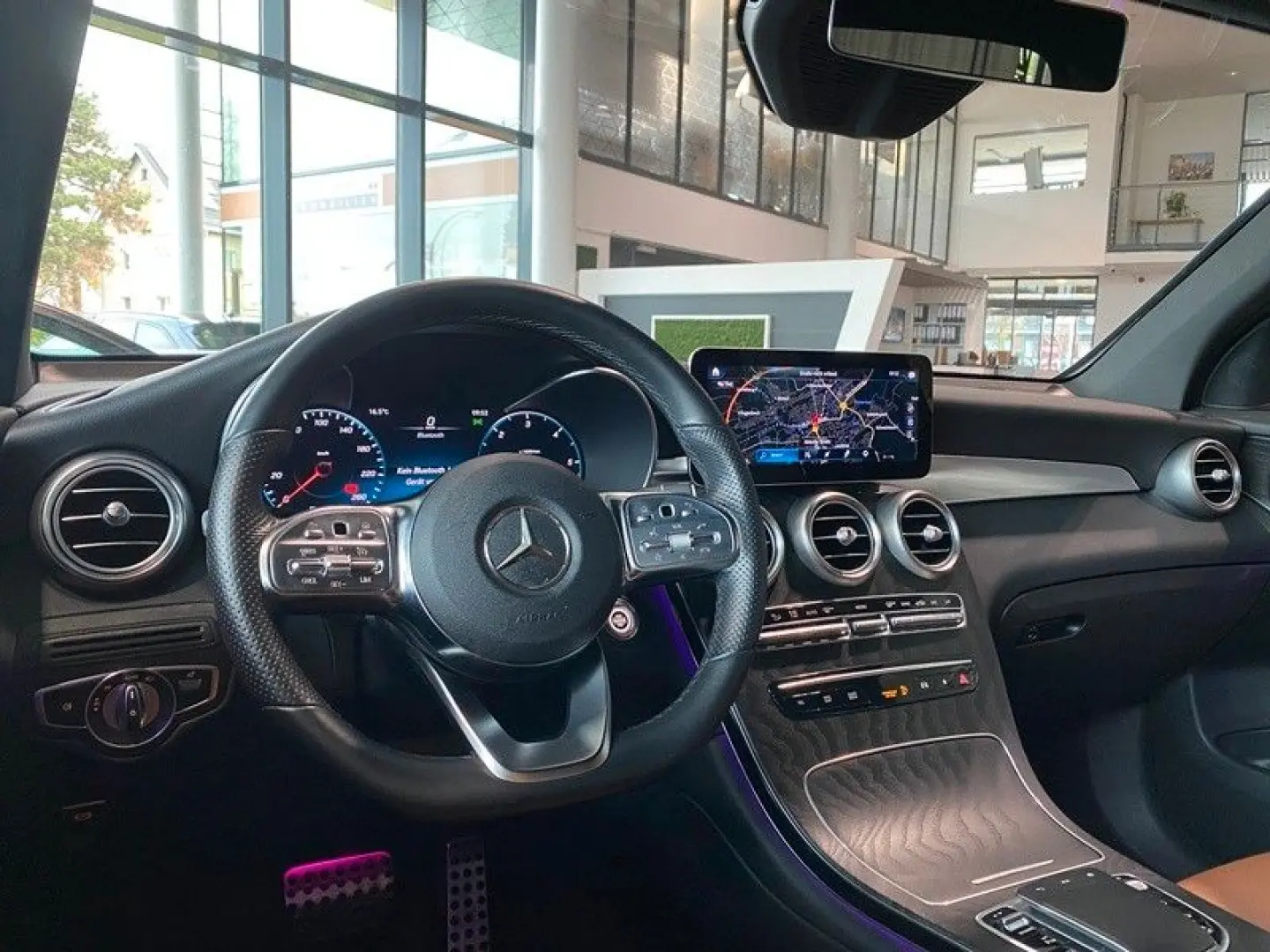 GLC 220d AMG-Line NightP. MBUX Memory ILS HUD