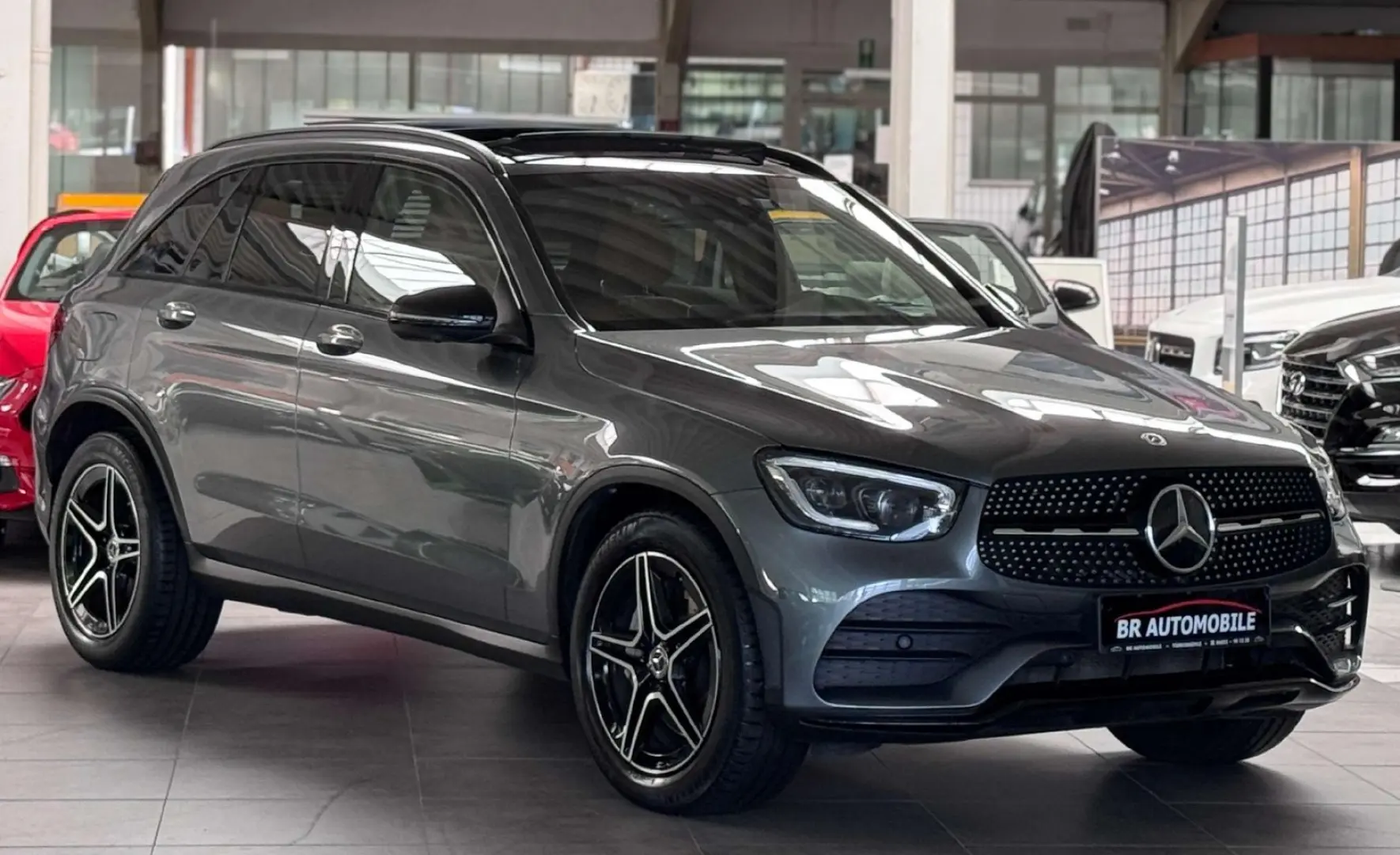 GLC 300 GLC 300d 4Matic AMG-Line 1.Hand Pano AHK