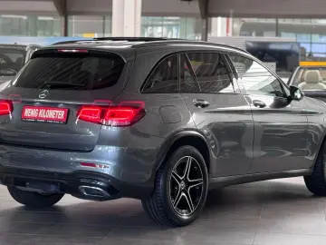 GLC 300 GLC 300d 4Matic AMG-Line 1.Hand Pano AHK