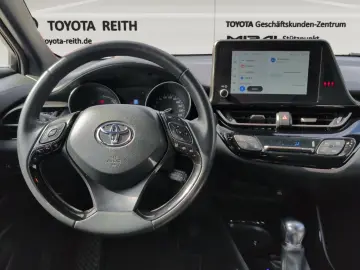 C-HR Hybrid Team D 1.8 Navi LED Apple CarPlay An