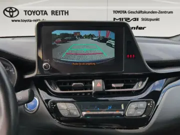 C-HR Hybrid Team D 1.8 Navi LED Apple CarPlay An