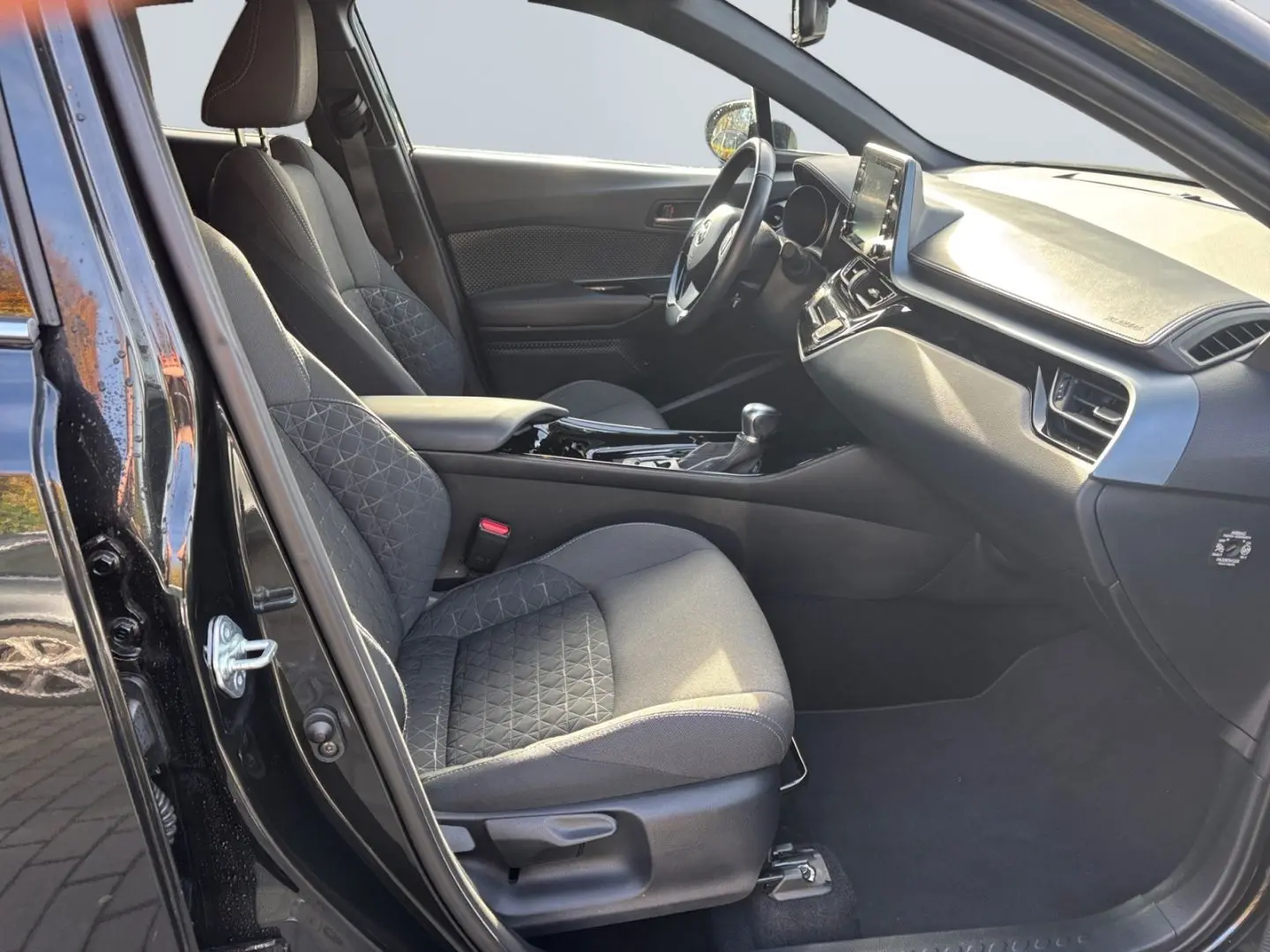 C-HR 2.0 Hybrid Team D  LED ACC CarPlay CAM SHZ