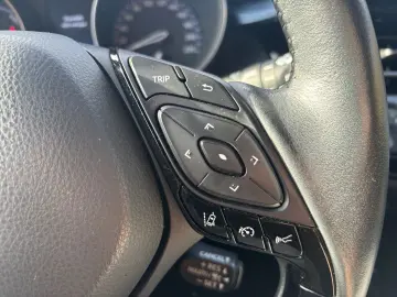 C-HR 2.0 Hybrid Team D  LED ACC CarPlay CAM SHZ