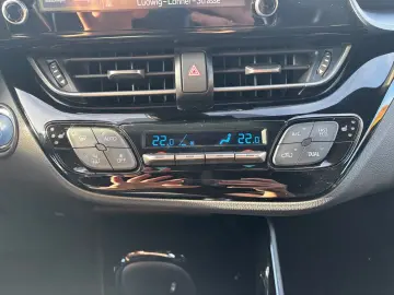 C-HR 2.0 Hybrid Team D  LED ACC CarPlay CAM SHZ