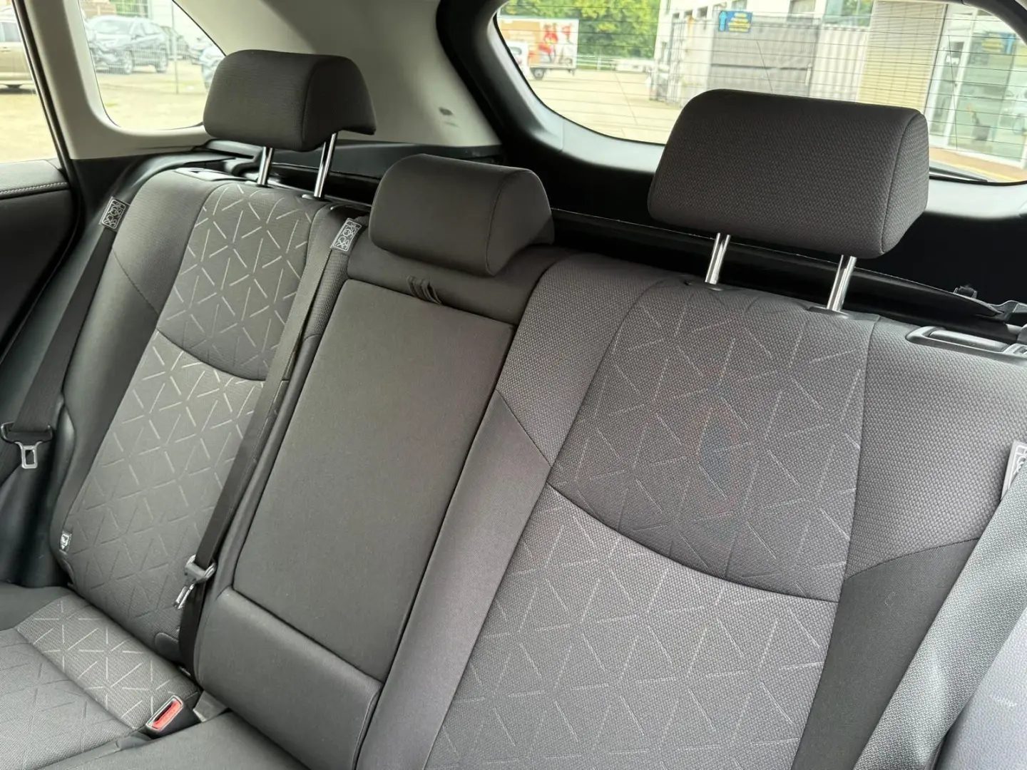 RAV 4 2.0 16V 4x2 Automatik dig. Tacho Cam DAB