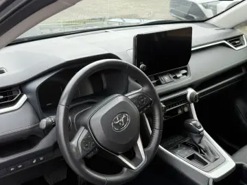 RAV 4 2.0 16V 4x2 Automatik dig. Tacho Cam DAB