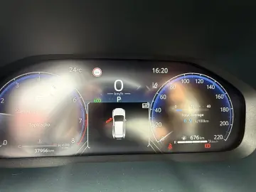 RAV 4 2.0 16V 4x2 Automatik dig. Tacho Cam DAB