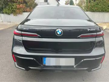 740 Baureihe 7 Lim 740 d xDrive M Sport B&W