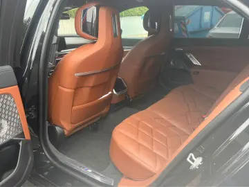 740 Baureihe 7 Lim 740 d xDrive M Sport B&W