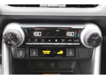 RAV 4 Hybrid 4x2 Team Deutschland TEC-P ACAA !!