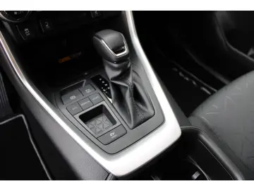 RAV 4 Hybrid 4x2 Team Deutschland TEC-P ACAA !!