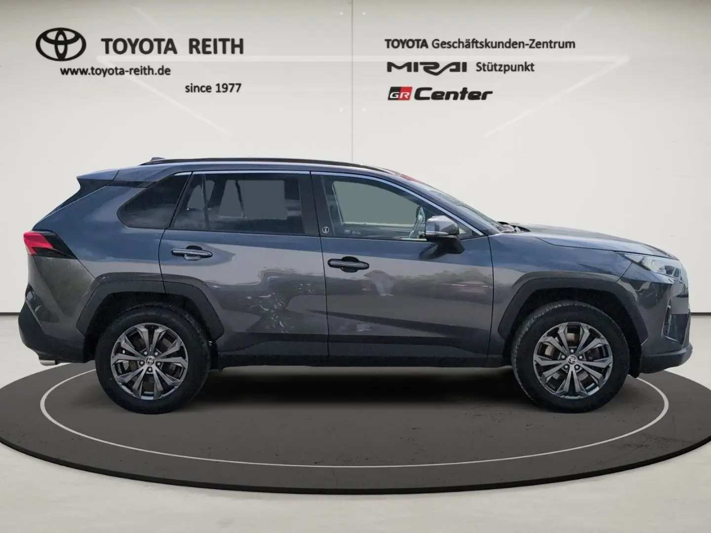 RAV 4 Hybrid 4x2 Team Deutschland 2.5 VVT-i EU6d
