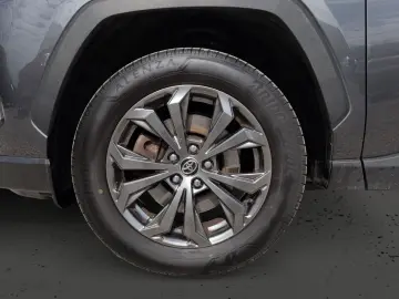 RAV 4 Hybrid 4x2 Team Deutschland 2.5 VVT-i EU6d