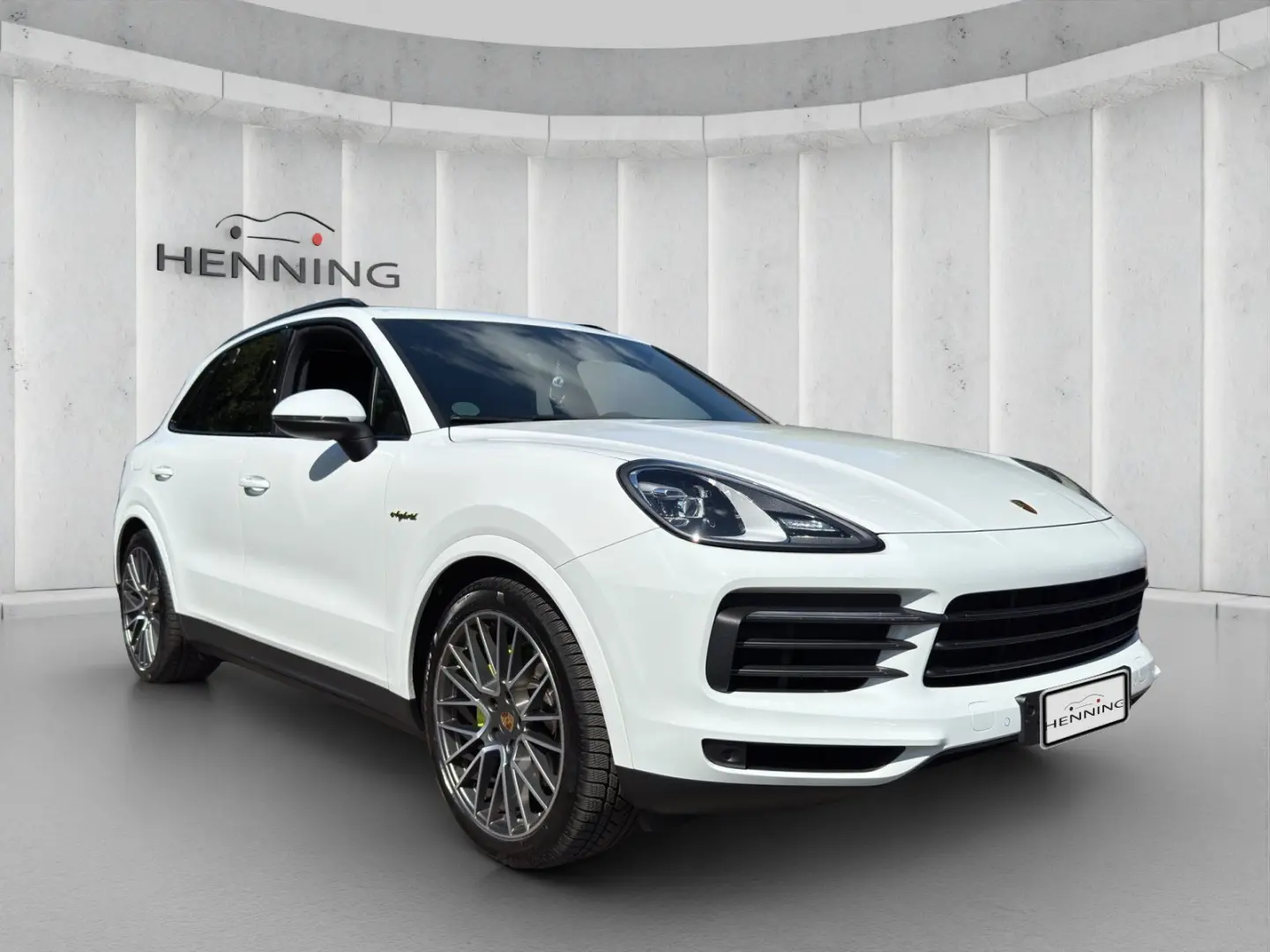 Cayenne E-Hybrid Platinum BOSE PANO Approved 21