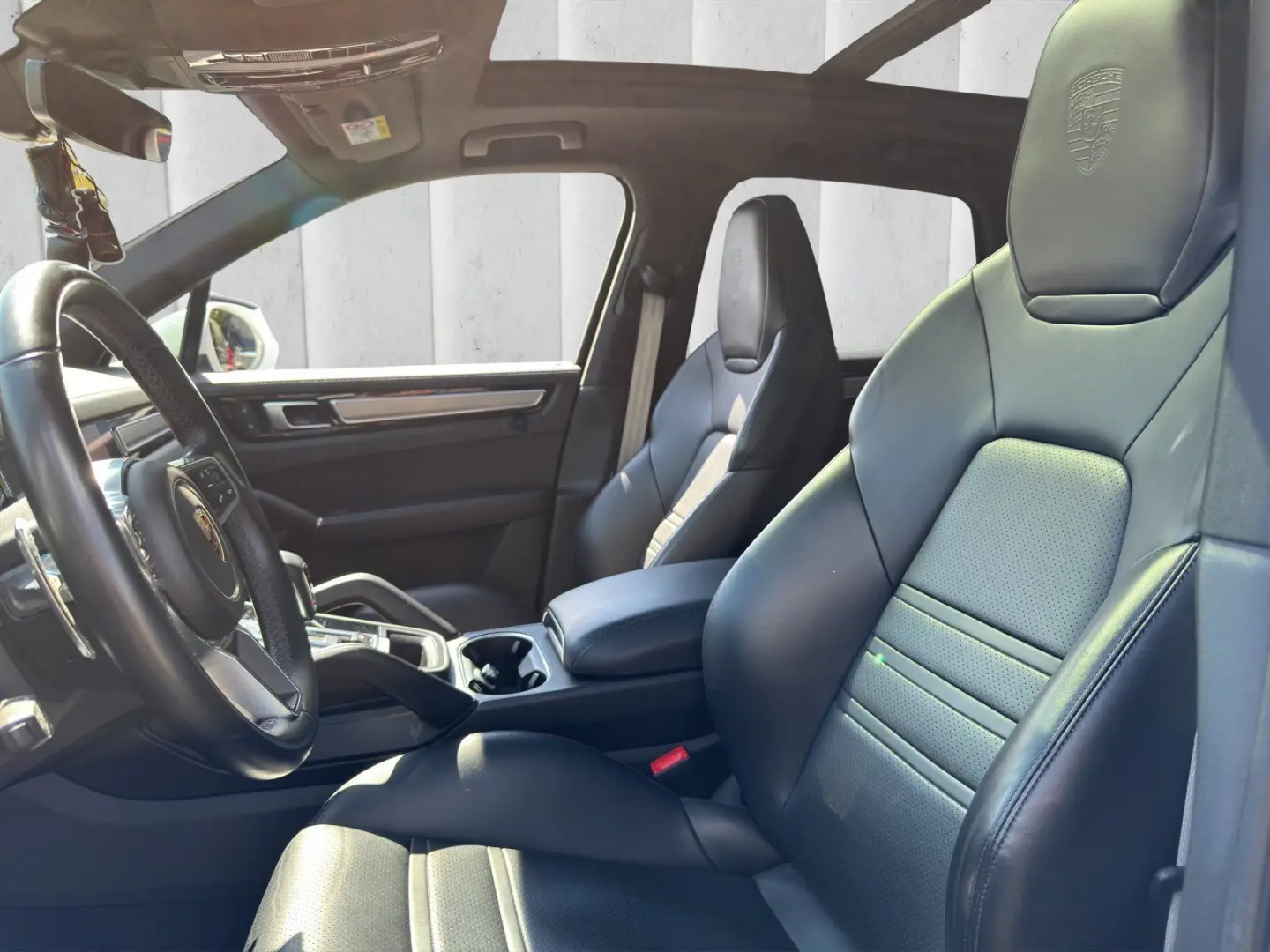 Cayenne E-Hybrid Platinum BOSE PANO Approved 21