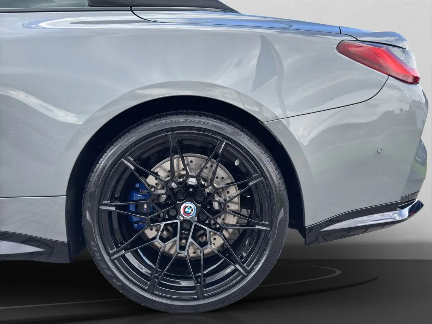 M4 Competition xDrive Cabrio M Drivers P. Harman