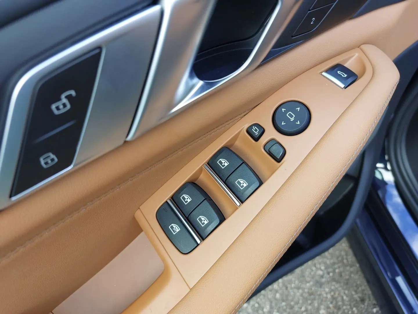 X5 xDrive30d SportPro 22  H&K Carbon Standhzg