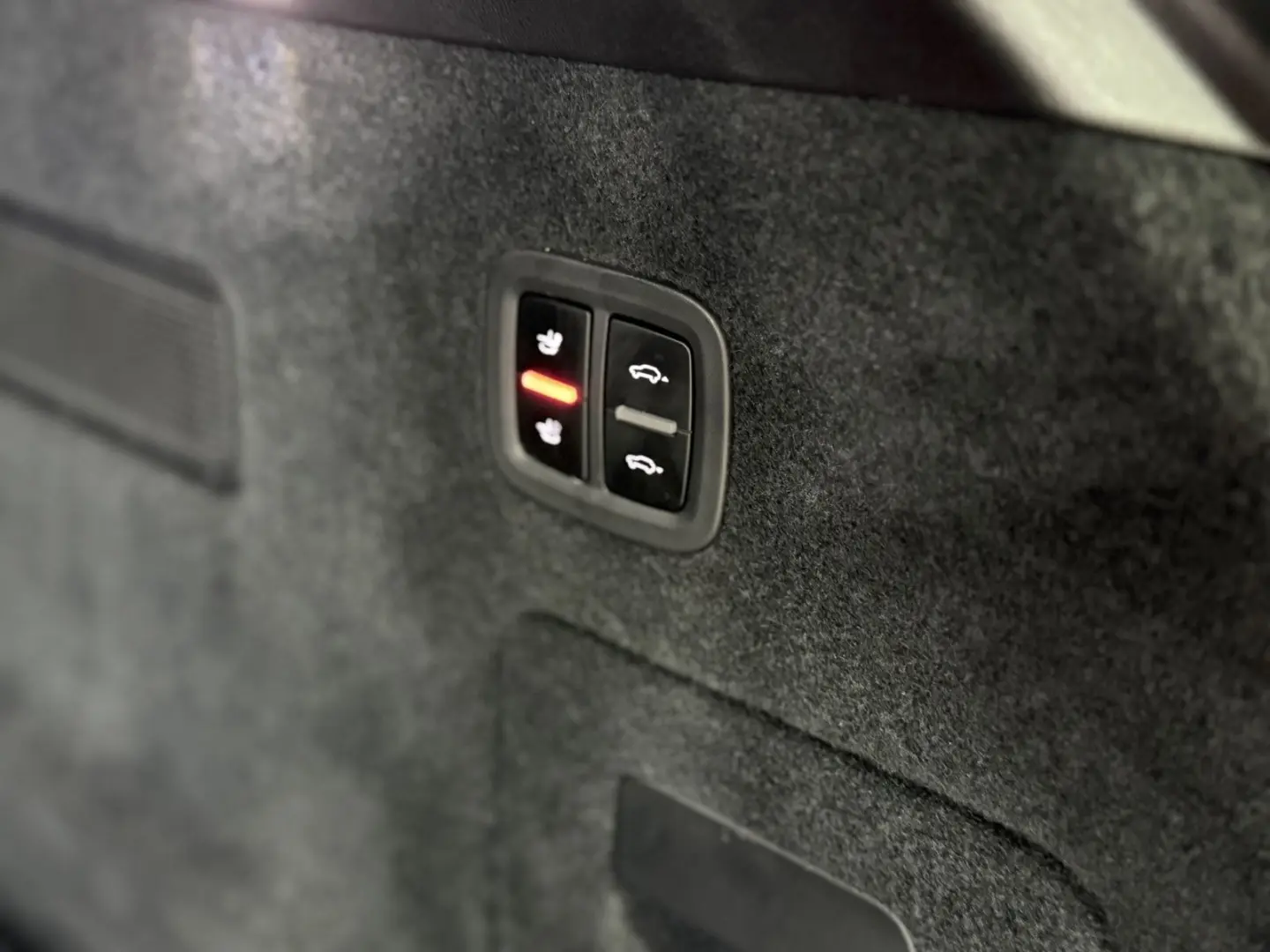 Cayenne  BOSE LENKRADHEIZUNG AMBIENTE