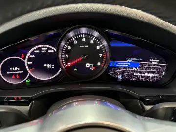 Cayenne  BOSE LENKRADHEIZUNG AMBIENTE