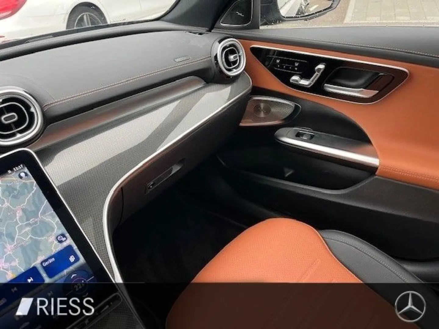 C 300 e 4M AMG Sport Navi LED Pano Burmes 360