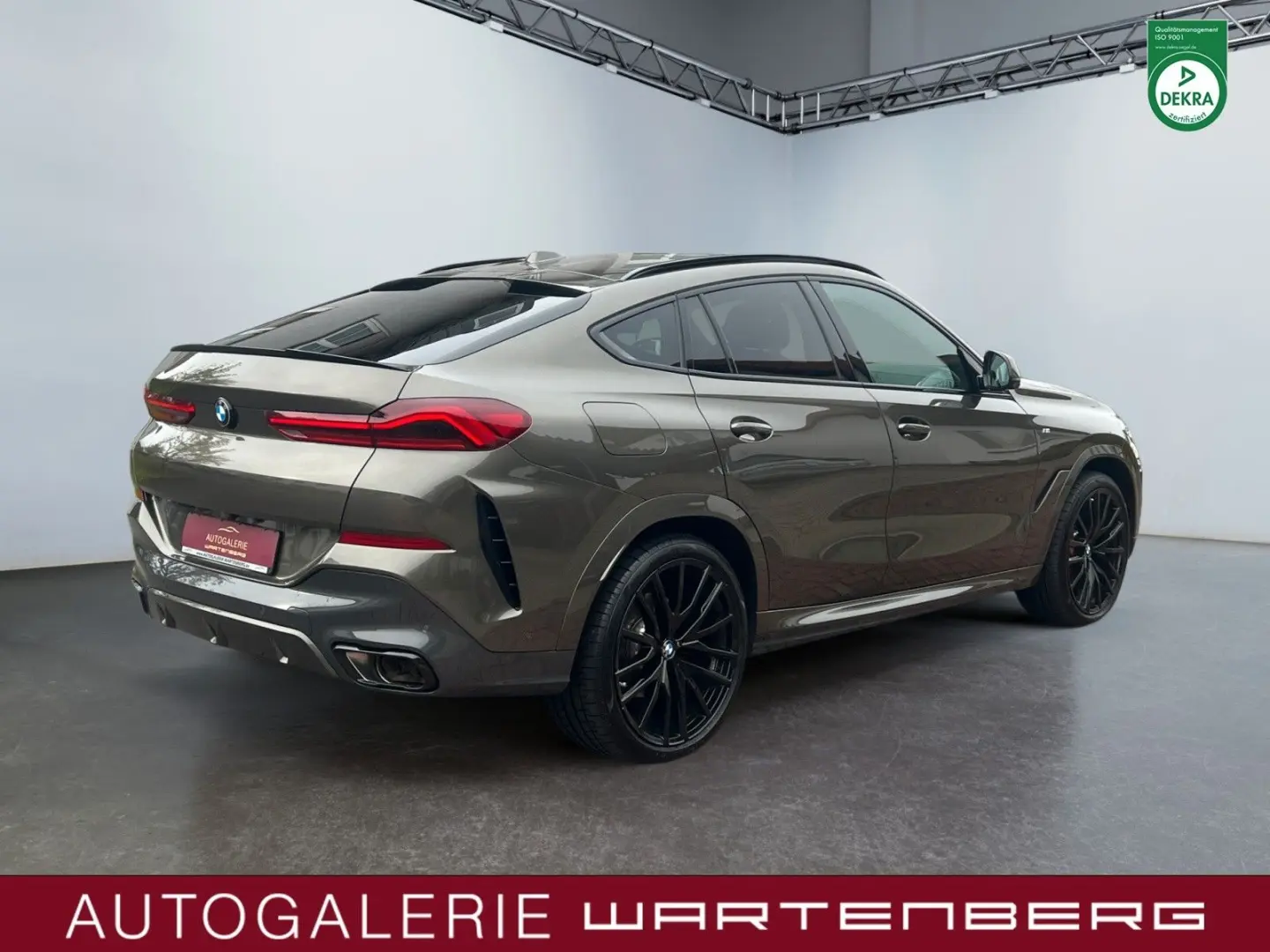 X6 40i xDrive M Sport Paket Pro AHK PANO STHZ