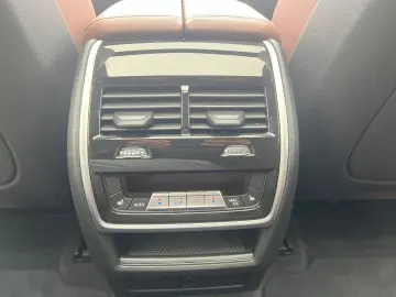 X6 40i xDrive M Sport Paket Pro AHK PANO STHZ