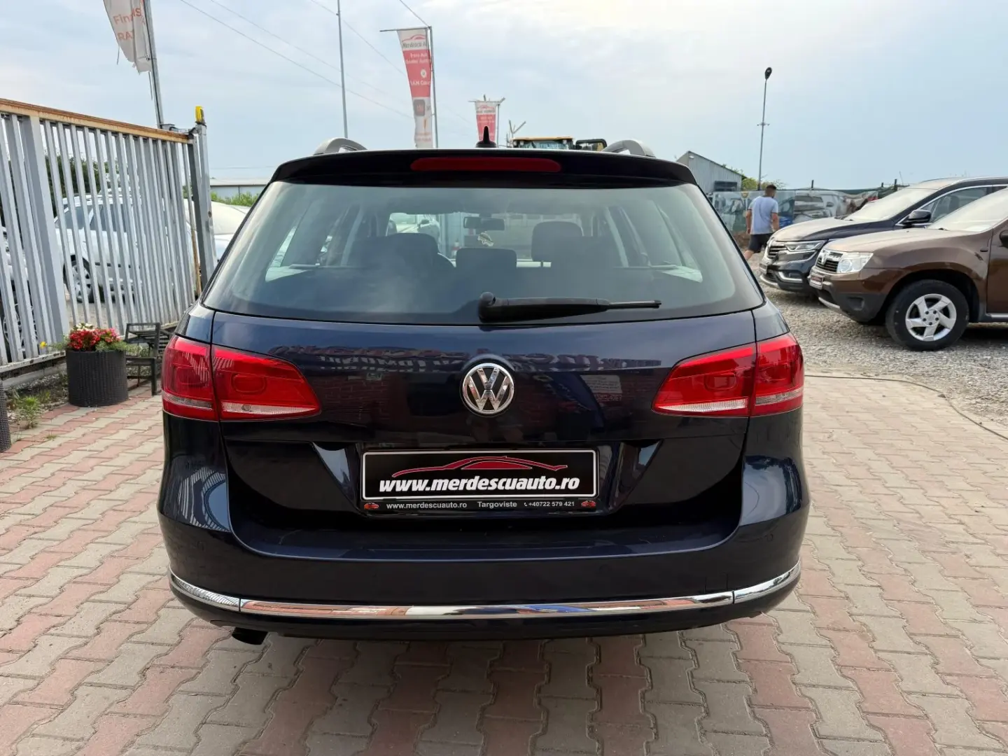 Volkswagen Passat 2012 1.4L Benzină