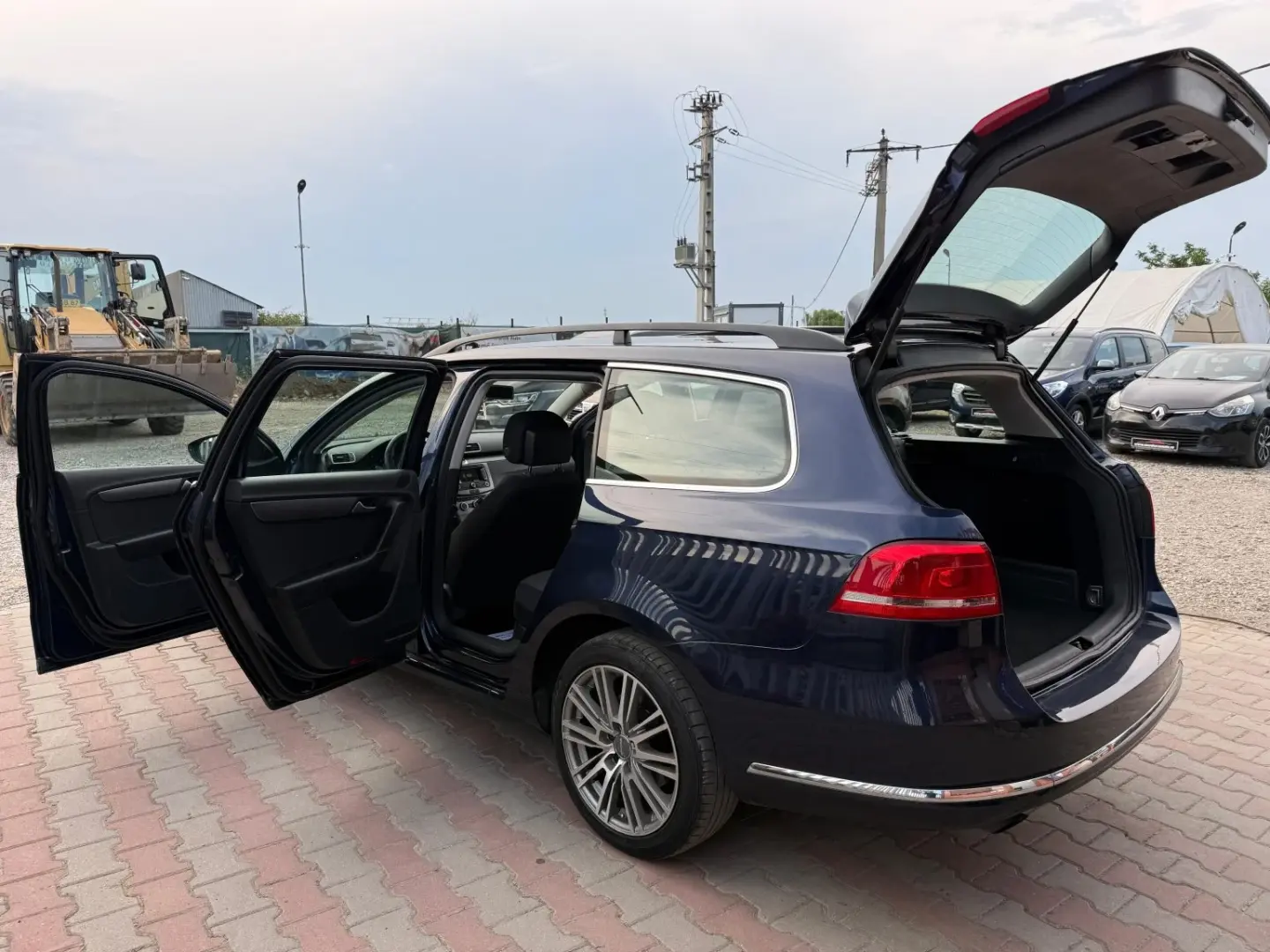 Volkswagen Passat 2012 1.4L Benzină