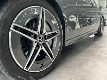 C 300 d 4M AMG PREMIUM PANORAMA-BURMESTER-360