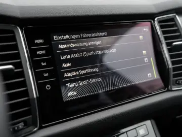 KODIAQ SOLEIL 2.0 TSI DSG 4X4 Kam. Leder Navi LM