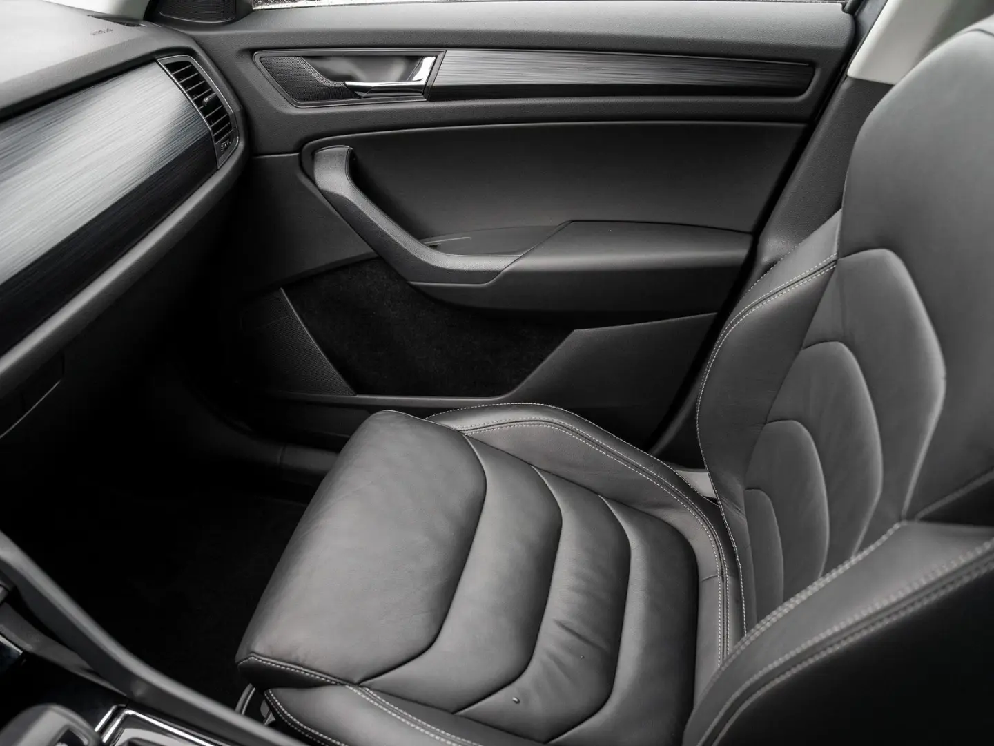 KODIAQ SOLEIL 2.0 TSI DSG 4X4 Kam. Leder Navi LM