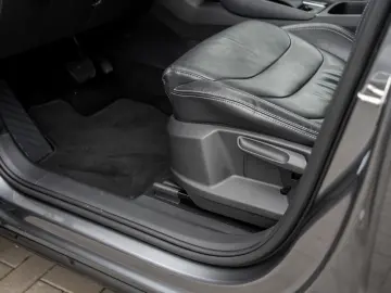 KODIAQ SOLEIL 2.0 TSI DSG 4X4 Kam. Leder Navi LM