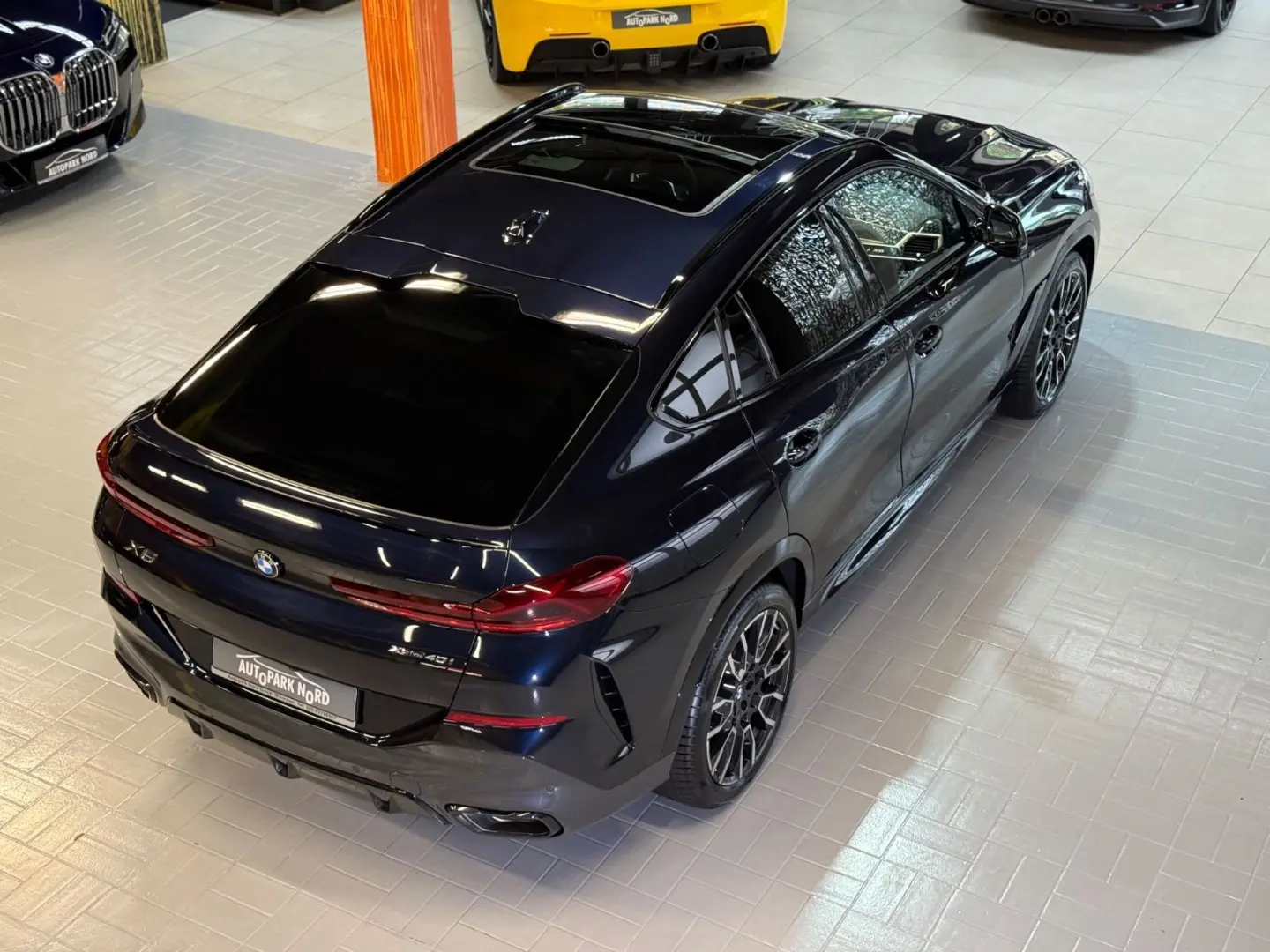 X6 40i xDrive M Sport~PANO SKY~SOFT CLOSE~H&K~