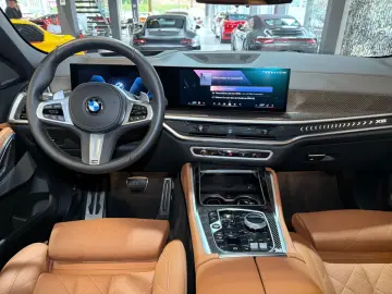 X6 40i xDrive M Sport~PANO SKY~SOFT CLOSE~H&K~